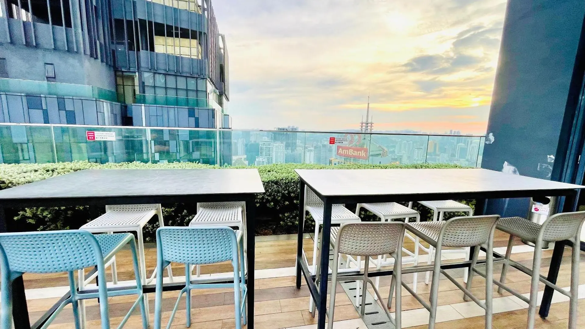 Star Klcc By B&B Apartment Κουάλα Λουμπούρ